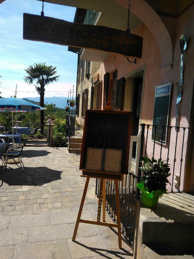 Chiave D'Oro Hotel Sessa Bagian luar foto